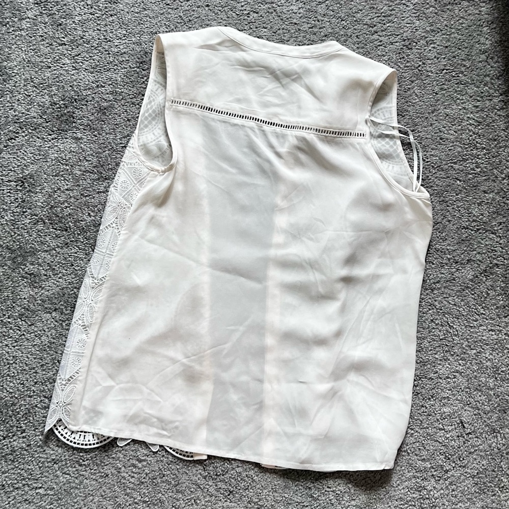 Beautiful Dvf Button Down Blouse - image 2